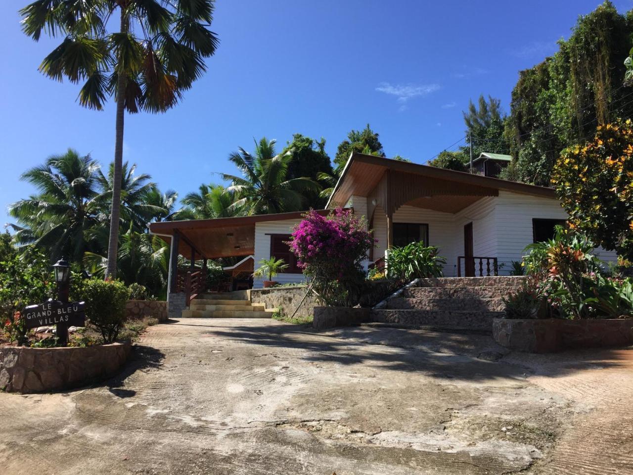 Le Grand Bleu Villas Baie Sainte Anne Exterior photo